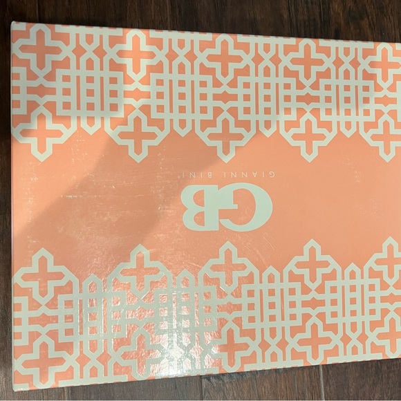 Gianni Bini booties - Picture 4 of 4